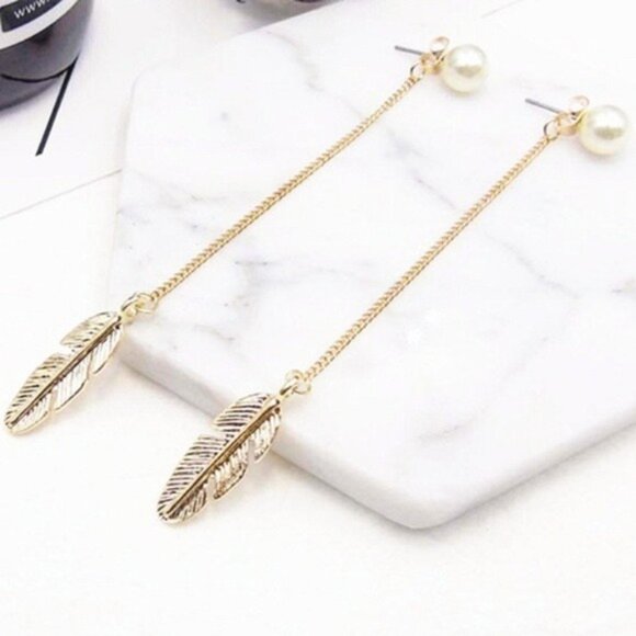 Boho Pearl Feather Dangle Gold Indie Earrings - Picture 3 of 6